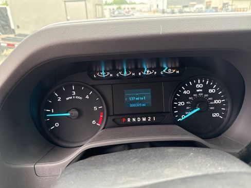 New 2025 Ford E-450 and Econoline 450 Super Duty w/ Power Equipment Group image 28