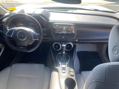 Used 2018 Chevrolet Camaro SS image 27