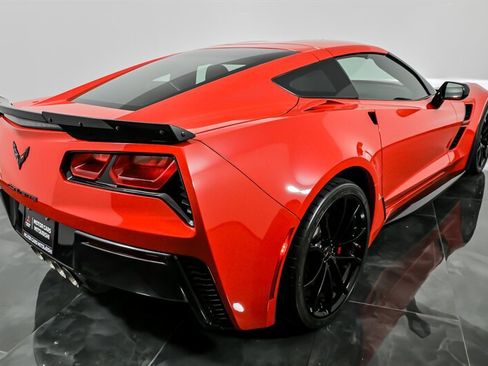 Used 2019 Chevrolet Corvette Grand Sport image 11
