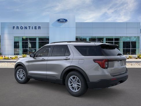 New 2026 Ford Explorer Active image 4