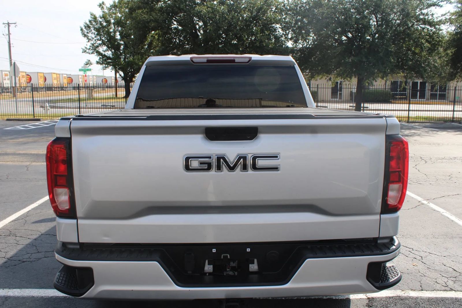 Used 2020 GMC Sierra 1500 Elevation w/ Elevation Value Package RWD image 5