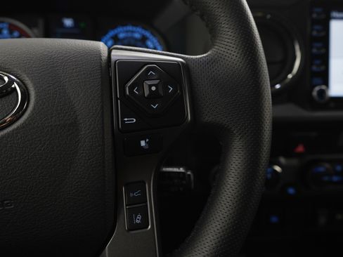 Used 2023 Toyota Tacoma TRD Sport w/ Black Out Package (TMS) image 26