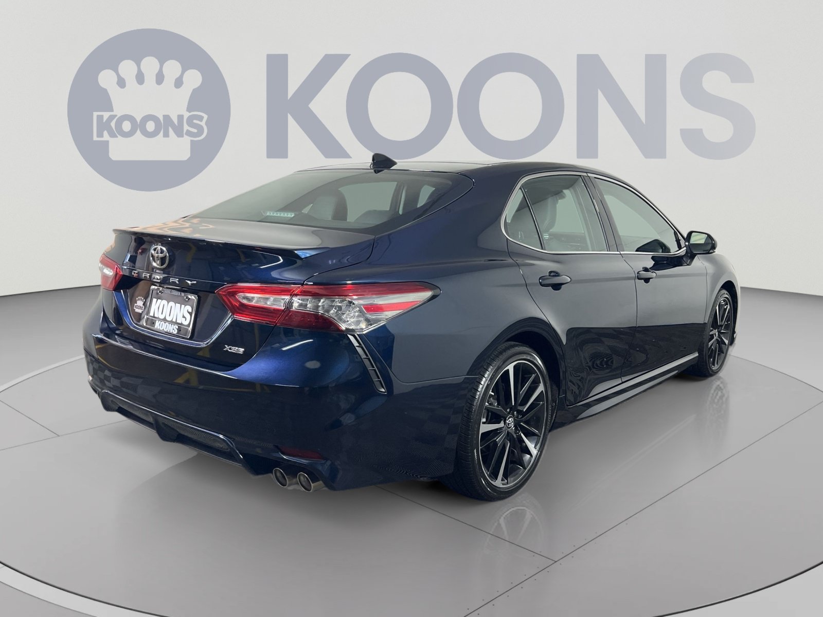 Used 2019 Toyota Camry XSE FWD image 7