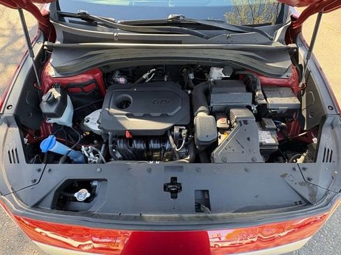 Used 2020 Hyundai Santa Fe SE image 24