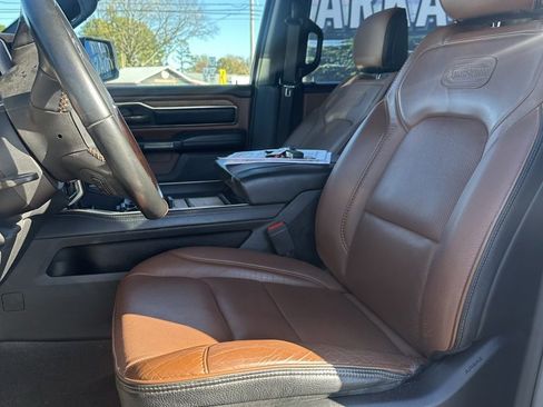 Used 2021 RAM 1500 Limited image 8