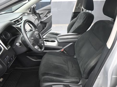 Used 2020 Nissan Murano S w/ Technology Package FWD image 9