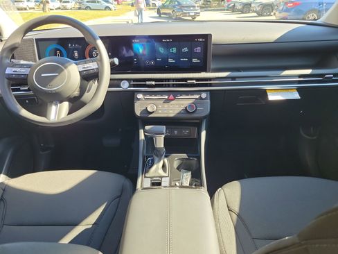 New 2026 Hyundai Tucson SE image 9