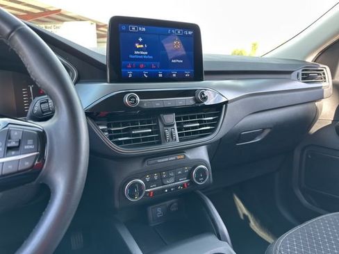 Used 2023 Ford Escape Active image 45
