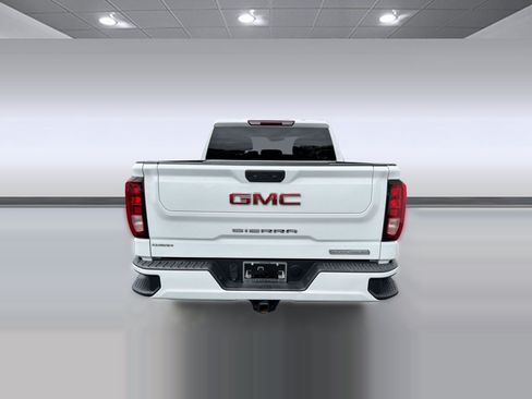 Used 2022 GMC Sierra 1500 Elevation RWD image 10