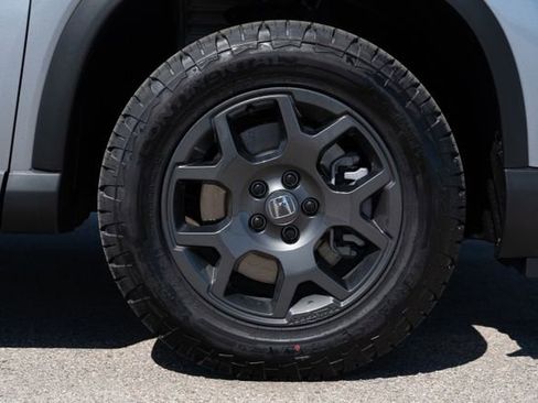 New 2025 Honda Pilot TrailSport image 11