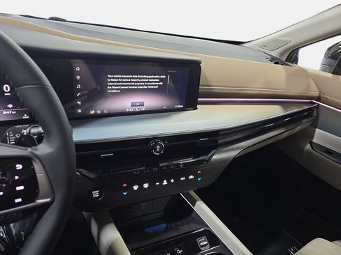 New 2026 Nissan Murano Platinum w/ Cargo Package AWD/4WD image 20