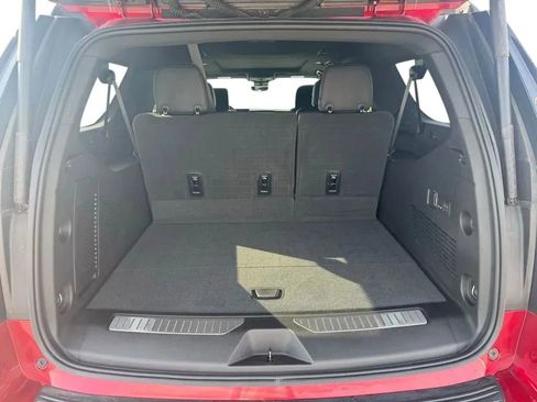 Used 2025 GMC Yukon XL AT4 Ultimate image 34