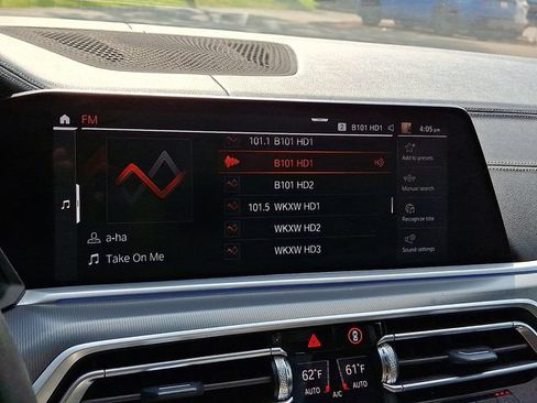 Used 2023 BMW X5 xDrive40i w/ Executive Package AWD/4WD image 19