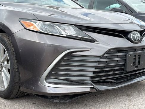 Certified 2022 Toyota Camry LE image 12