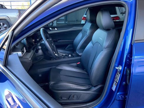 Used 2021 Kia K5 GT-Line image 16