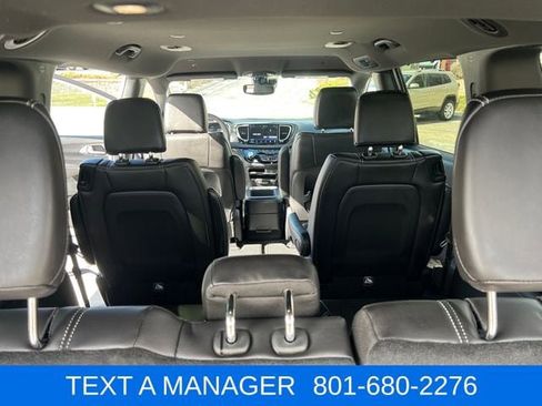 New 2026 Chrysler Pacifica Select FWD image 31