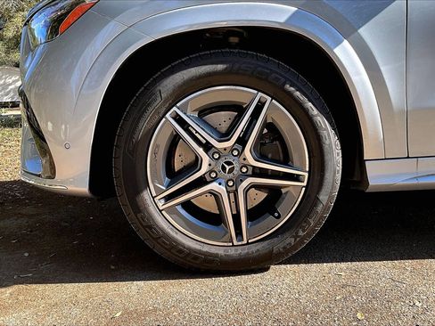 Used 2025 Mercedes-Benz GLE 350 4MATIC image 30