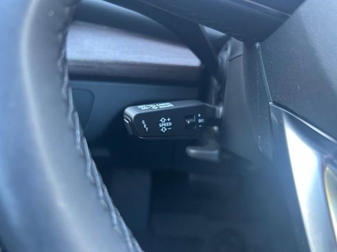 Used 2023 Audi Q5 2.0T Premium w/ Convenience Package image 24