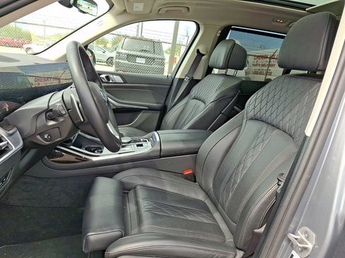 Used 2026 BMW X7 xDrive40i AWD/4WD image 24