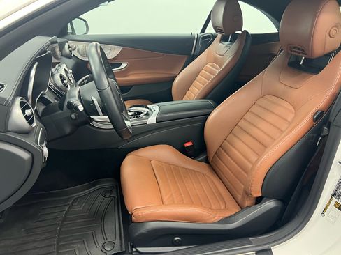 Used 2022 Mercedes-Benz C 300 Cabriolet image 4
