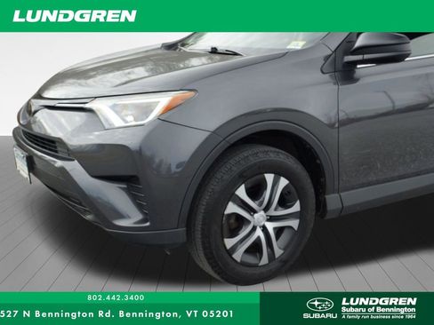 Used 2017 Toyota RAV4 LE w/ All Weather Liner Package AWD/4WD image 36