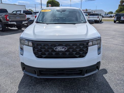 New 2025 Ford Maverick XLT w/ XLT Luxury Package AWD/4WD image 9