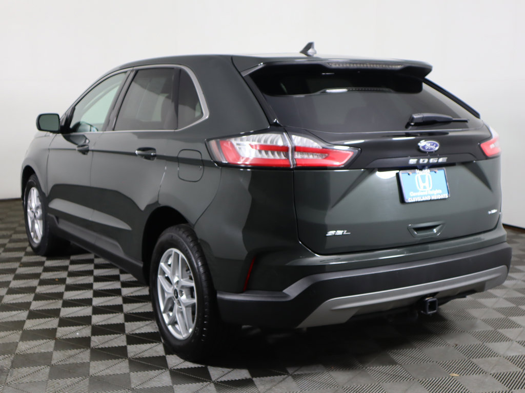Used 2024 Ford Edge SEL w/ Convenience Package AWD/4WD image 8