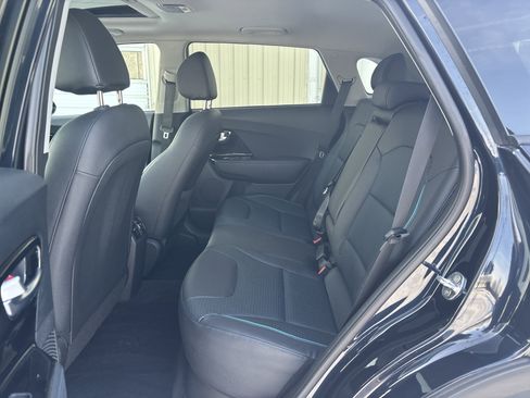 Used 2020 Kia Niro EX Premium w/ Cold Weather Package image 33