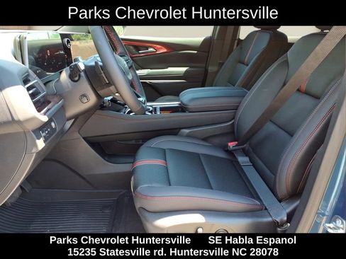 New 2026 Chevrolet Traverse RS FWD image 17