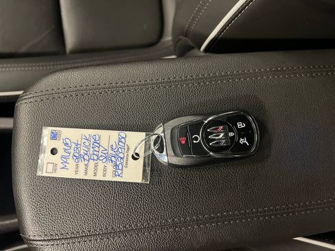 Used 2024 Buick Encore GX Avenir w/ Avenir Convenience Package AWD/4WD image 29