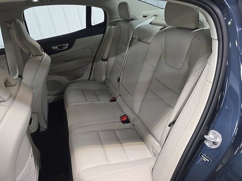 Used 2024 Volvo S60 B5 Plus w/ Climate Package AWD/4WD image 33