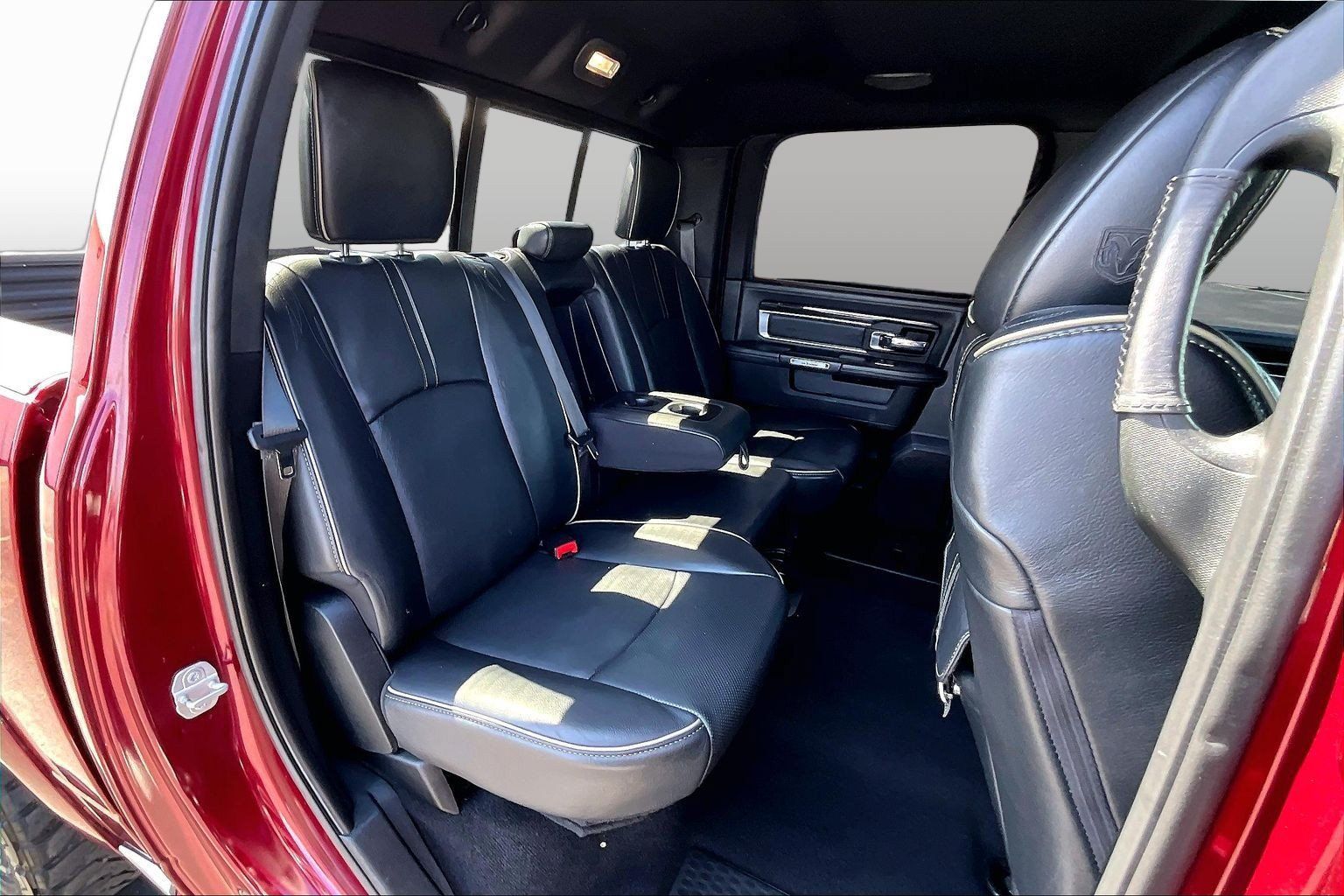 Used 2018 RAM 1500 Limited RWD image 28
