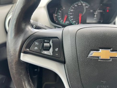Used 2017 Chevrolet Sonic LT w/ Convenience Package FWD image 19