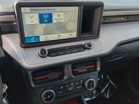 Used 2023 Ford Maverick XLT image 19