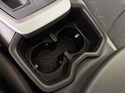 Used 2025 Toyota RAV4 XLE w/ Convenience Package image 15