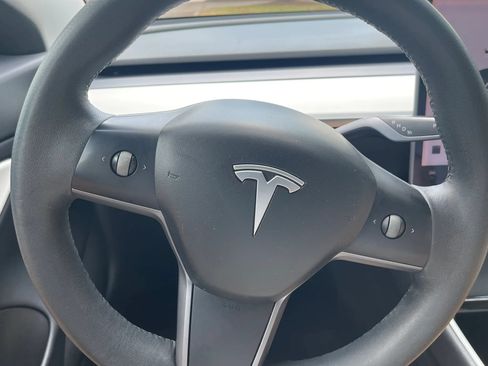 Used 2020 Tesla Model 3 Long Range AWD/4WD image 17