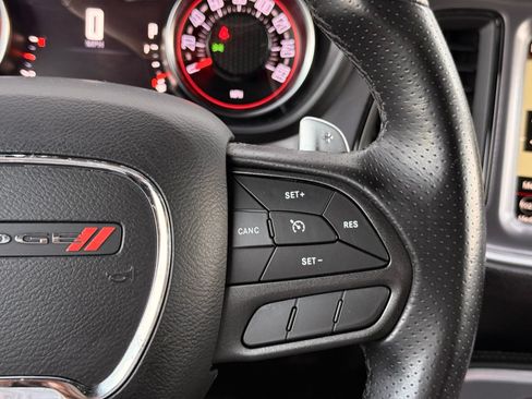 Used 2022 Dodge Challenger GT RWD image 29