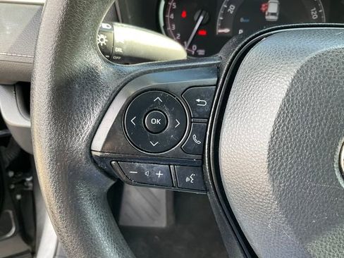 Used 2023 Toyota RAV4 LE image 10