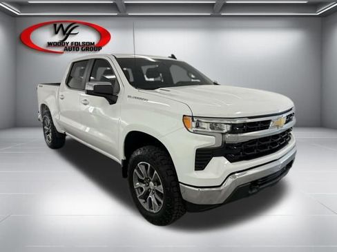 Used 2026 Chevrolet Silverado 1500 LT image 3