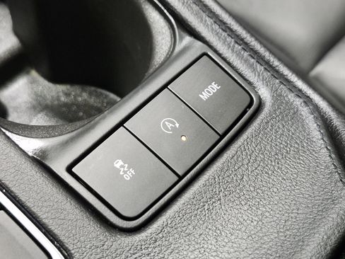 Used 2019 Cadillac XT4 Premium Luxury AWD/4WD image 12
