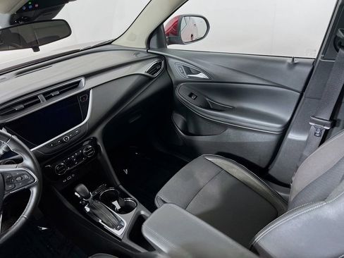 Certified 2021 Buick Encore GX Select image 22