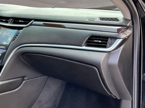 Used 2014 Cadillac XTS Premium image 26