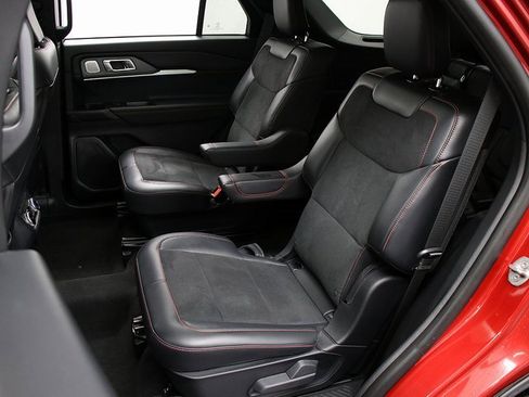 New 2025 Ford Explorer ST w/ Sun And Sound Package image 11