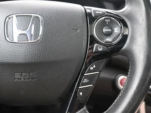 Used 2017 Honda Accord EX-L image 28