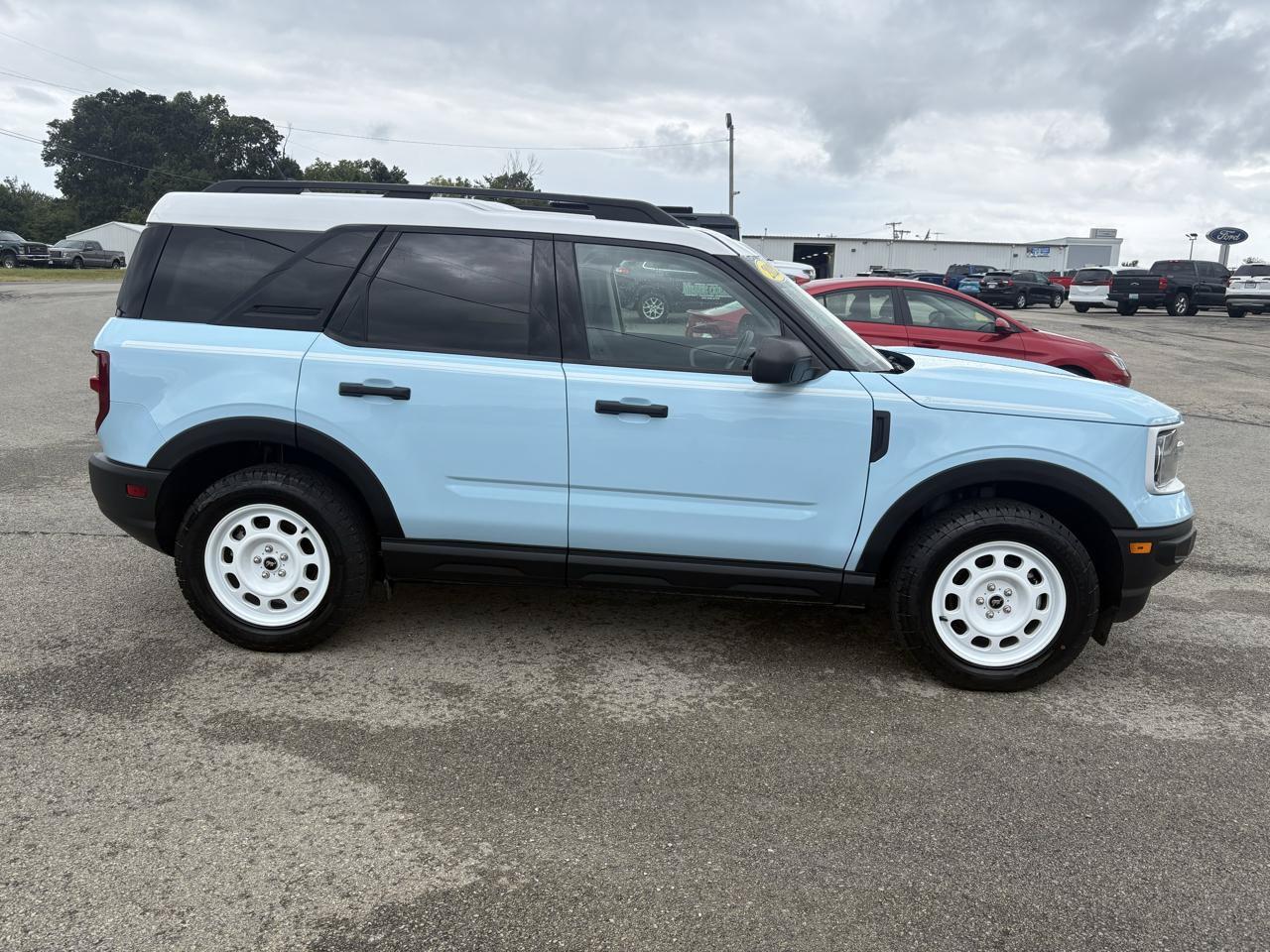 Used 2023 Ford Bronco Sport Heritage AWD/4WD image 2