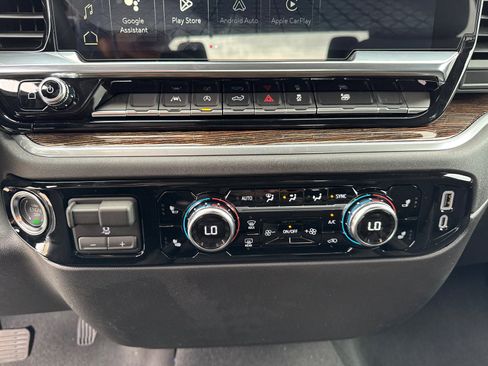 New 2026 GMC Sierra 1500 SLE image 32