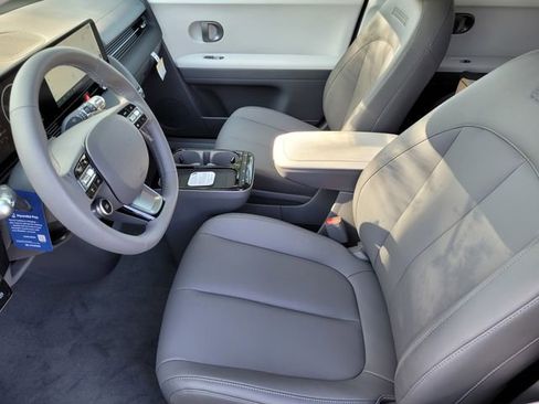 New 2026 Hyundai Ioniq 5 SEL RWD image 15