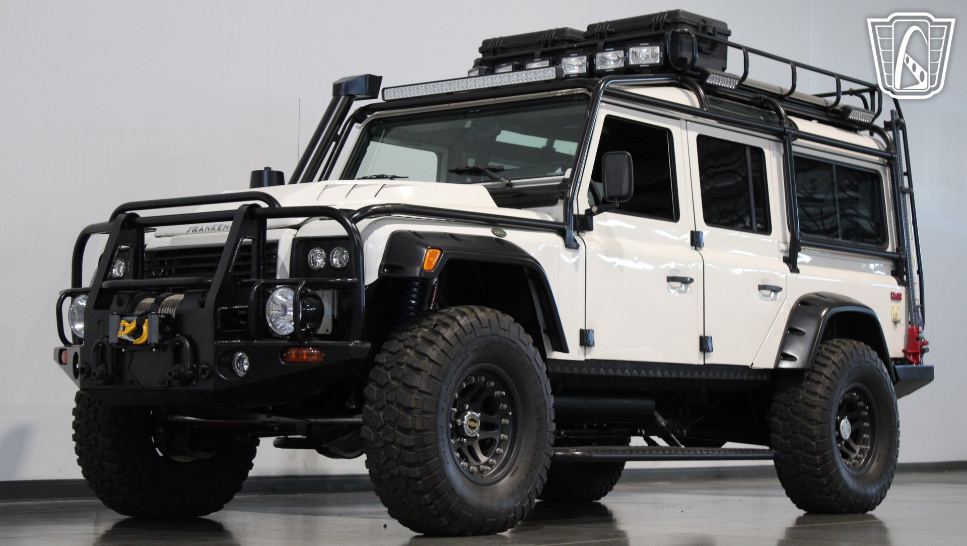 Used 1993 Land Rover Defender 110 AWD/4WD image 40