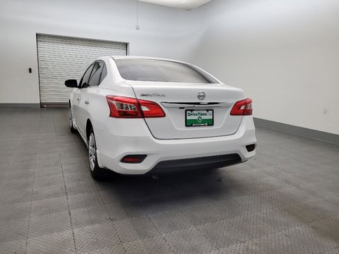 Used 2019 Nissan Sentra S image 6