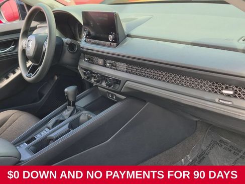 Used 2025 Honda Accord SE image 32
